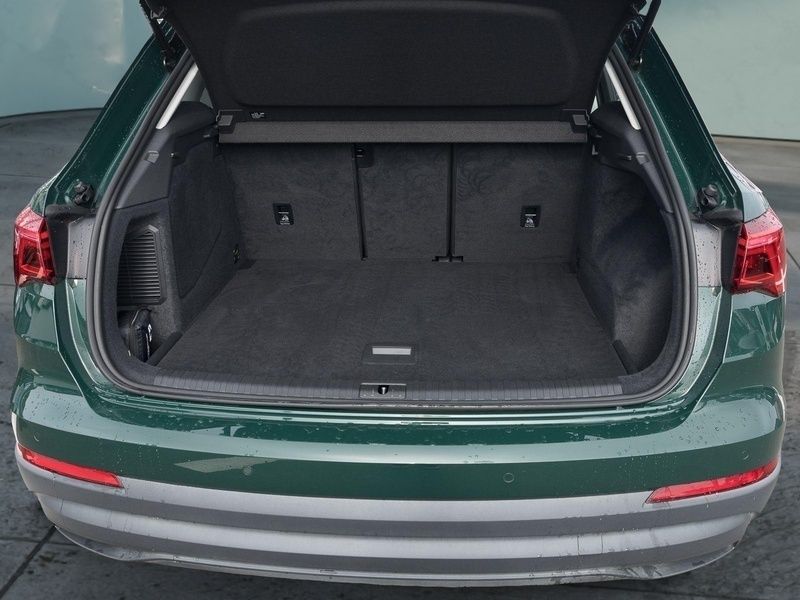 Gebraucht Audi Q3 Business 245 PS (180 kW) 2022 Andere farbe SUV