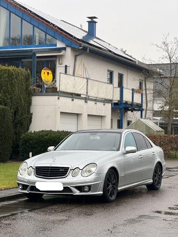 Gebraucht Mercedes E320 Avantgarde 224 PS (164 kW) 2006 Silber Limousine