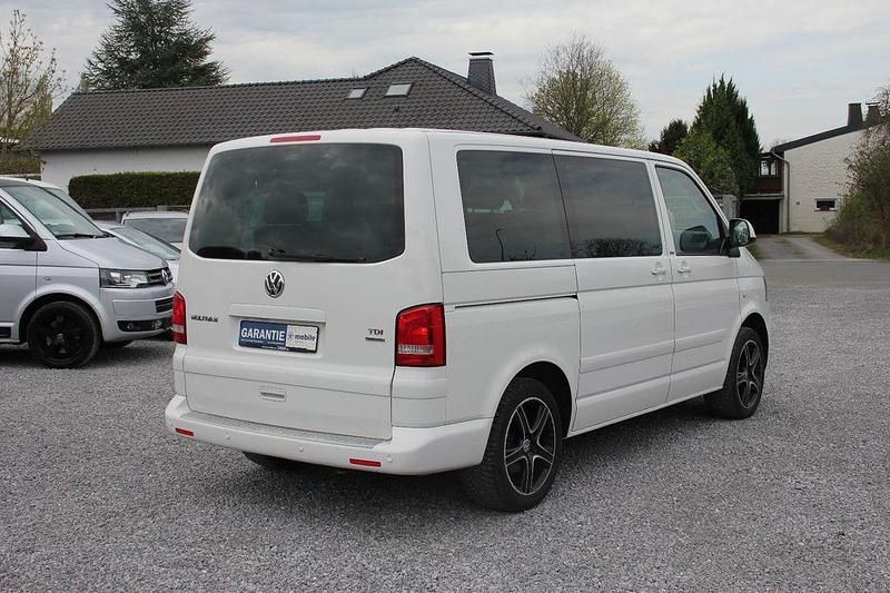Gebraucht VW Multivan Match 179 PS (131 kW) 2012 Weiß Van