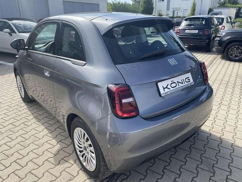 Gebraucht Fiat 500e 86 kW (118 PS) 2023 Grau Kleinwagen