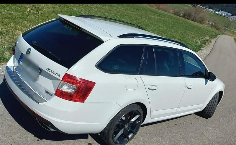 Gebraucht Skoda Octavia vRS 220 PS (161 kW) 2014 Weiß Kombi