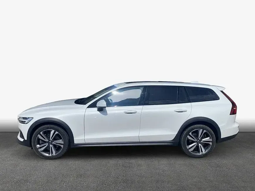 Gebraucht Volvo V60 CC 184 PS (135 kW) 2024 Kombi