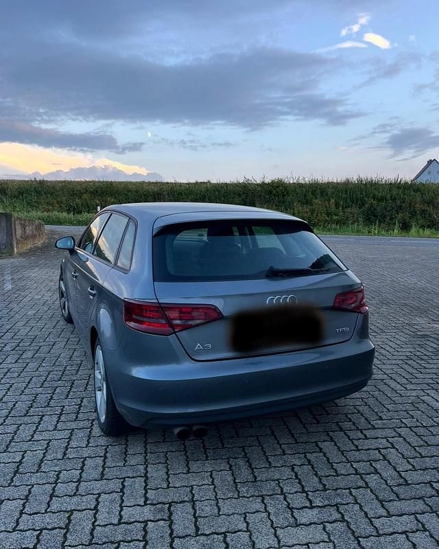 Gebraucht Audi A3 125 PS (91 kW) 2013 Grau Kombi