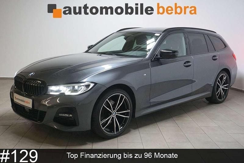 Mineralgrau Gebraucht 2020 BMW 320 M Sport Kombi | 28.990 € (Guter Preis) - Bild 1/4