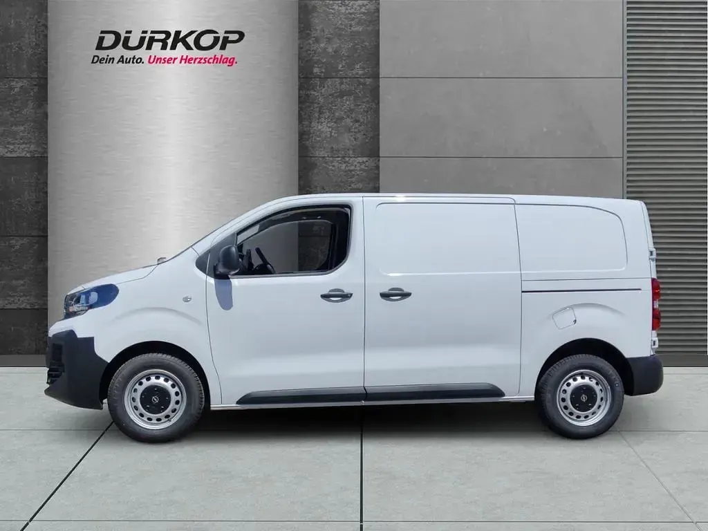 Neu Opel Vivaro-e Combi 144 PS (105 kW) 2026 Weiß Van / Kleinbus