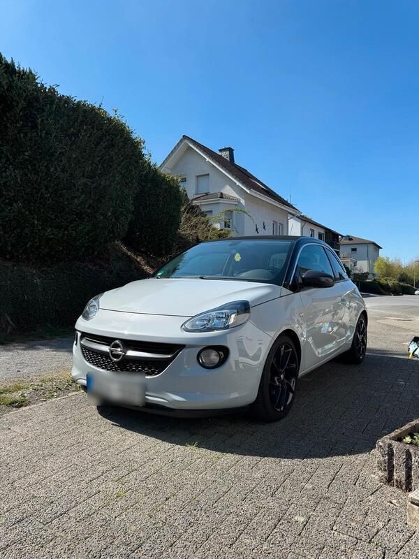 Grau Gebraucht 2016 Opel Adam Open Air Kleinwagen | 7.900 € (Fairer Preis) - Bild 1/4