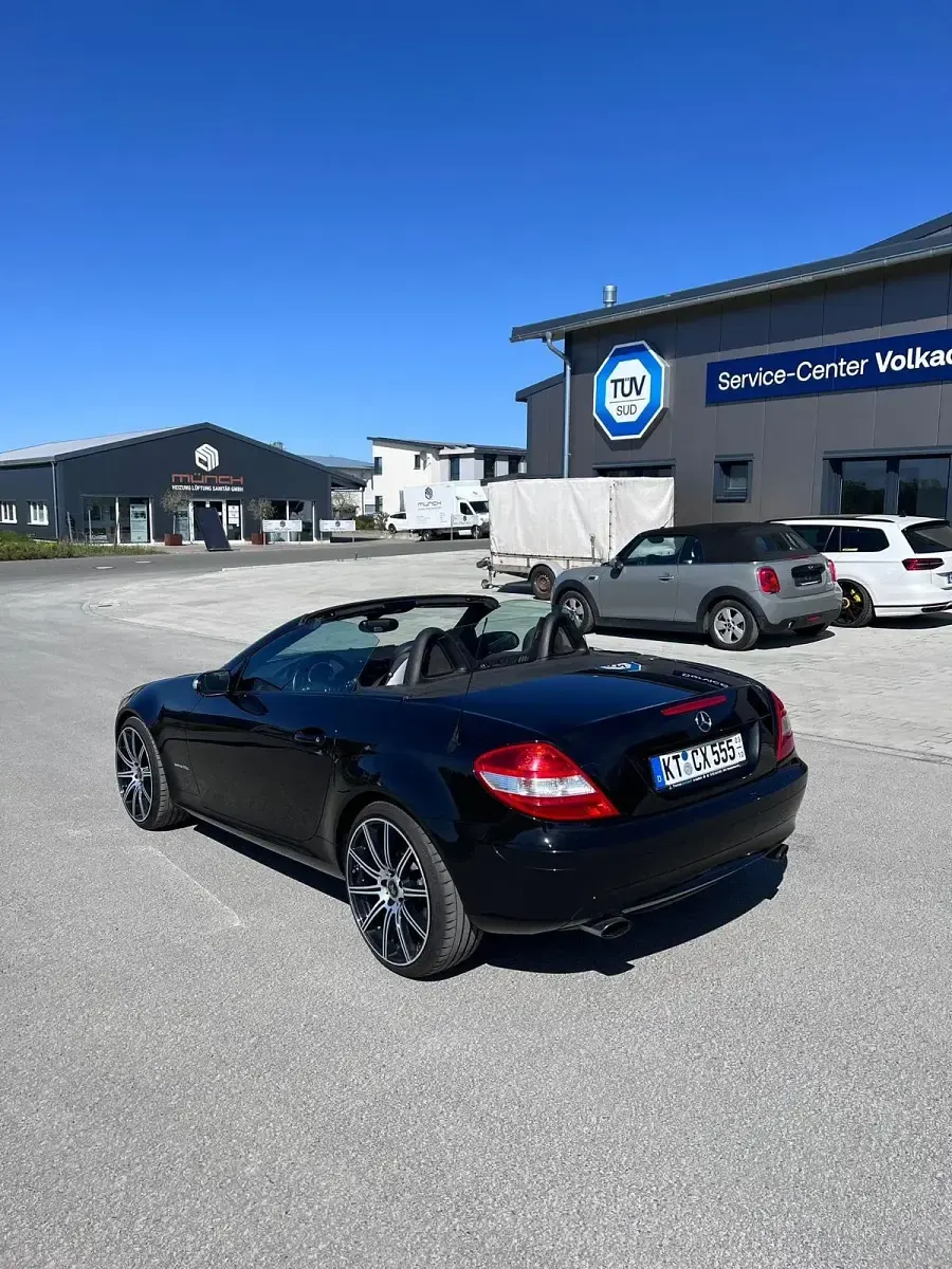 Gebraucht Mercedes SLK200 163 PS (119 kW) 2005 Schwarz Cabrio