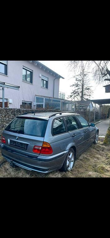 Gebraucht BMW 320 Exclusive 150 PS (110 kW) 2004 Grau Limousine