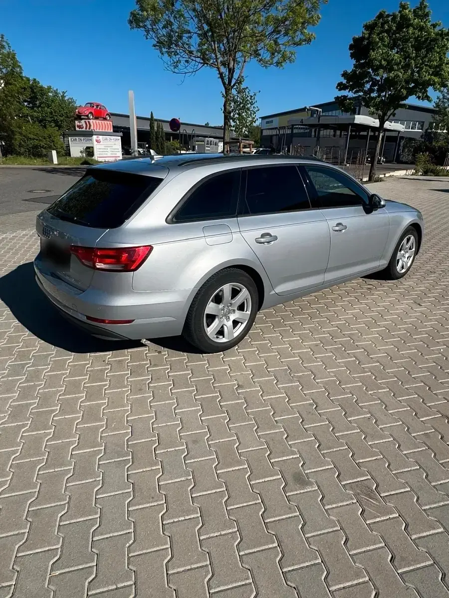 Gebraucht Audi A4 Ambiente 110 PS (80 kW) 2017 Silber Kombi