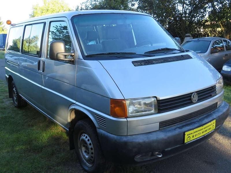 Second-hand VW T4 102 CP (75 kW) 2002 Argintiu Van