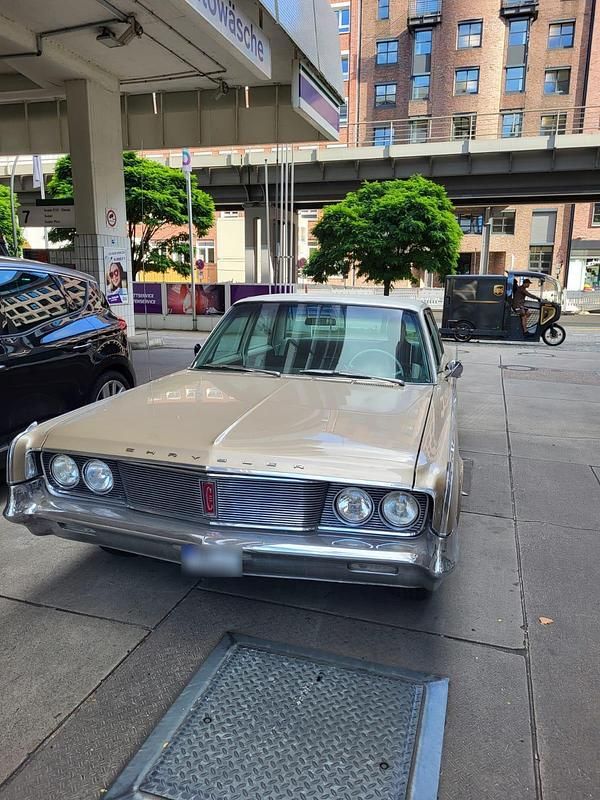 Gebraucht Chrysler Newport 300 PS (220 kW) 1965 Beige Limousine