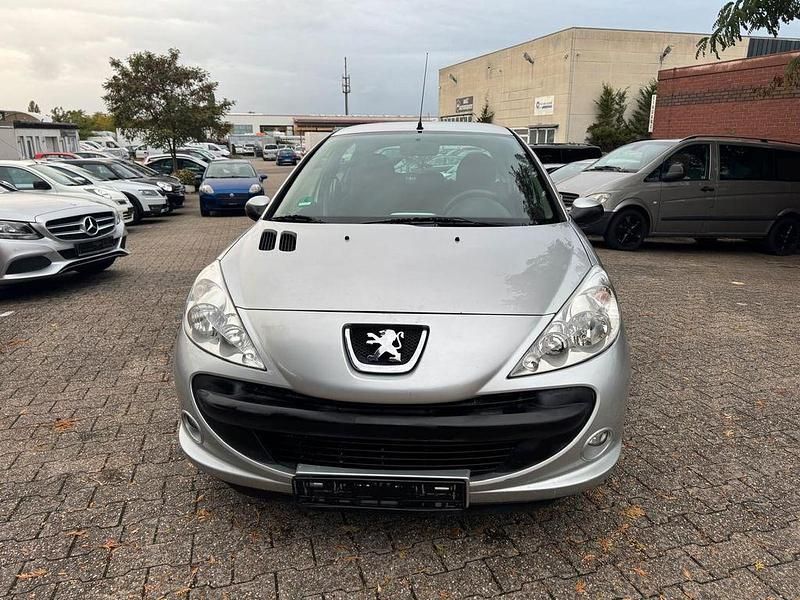 Silber Gebraucht 2009 Peugeot 206+ Basis Kleinwagen | 1.700 € (Fairer Preis) - Bild 1/4