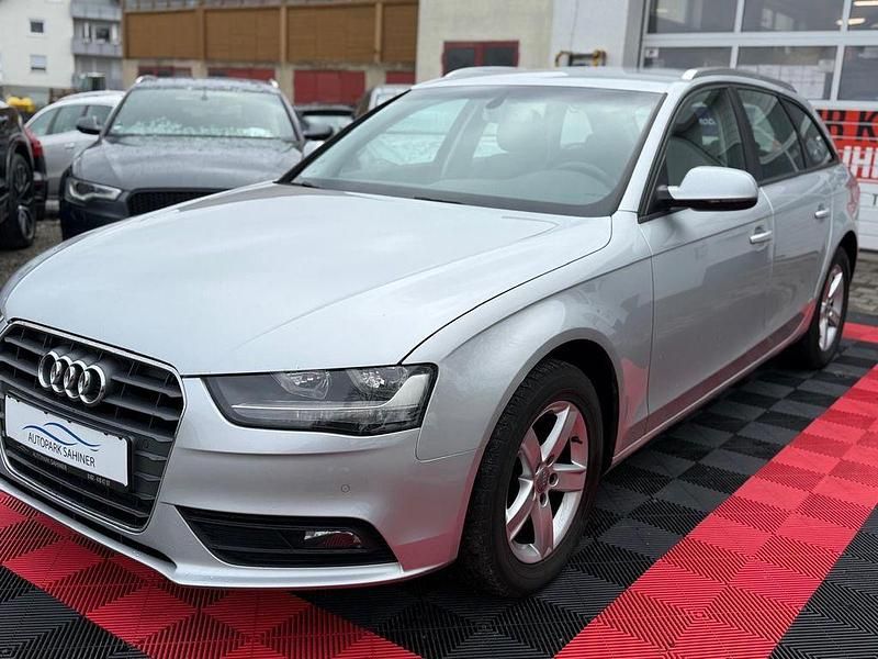 Gebraucht Audi A4 Attraction 143 PS (105 kW) 2013 Silber Kombi