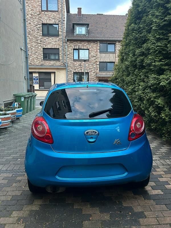 Gebraucht Ford Ka 70 PS (51 kW) 2009 Blau Kleinwagen