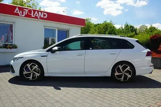 Gebraucht VW Golf VIII R 320 PS (235 kW) 2023 Weiß Kombi