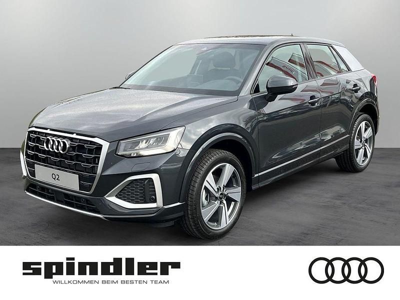 Neu Audi Q2 Advanced Plus 150 PS (110 kW) 2026 Manhattangrau metallic SUV