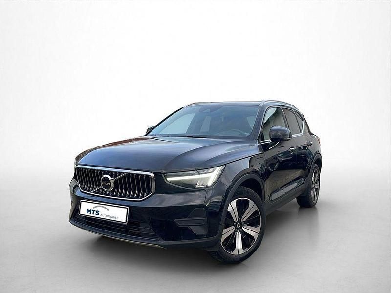 Schwarz Gebraucht 2022 Volvo XC40 Plus SUV | 30.970 € (Guter Preis) - Bild 1/4