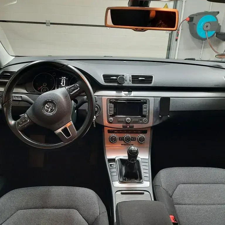 Gebraucht VW Passat Edition 140 PS (102 kW) 2014 Silber Kombi
