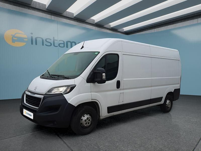 Weiß Gebraucht 2024 Peugeot Boxer Van | 21.899 € (Fairer Preis) - Bild 1/4