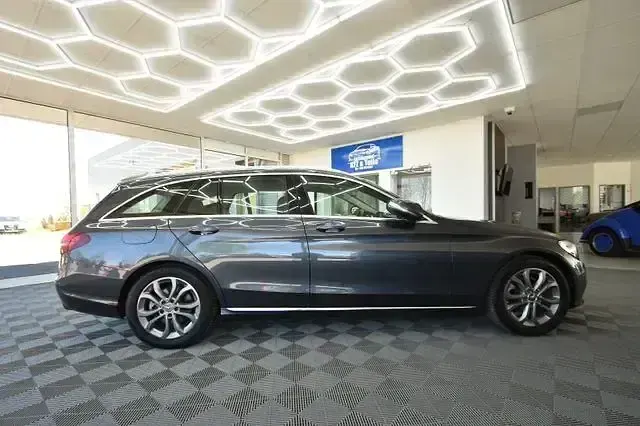 Gebraucht Mercedes C200 136 PS (100 kW) 2015 Grau Kombi