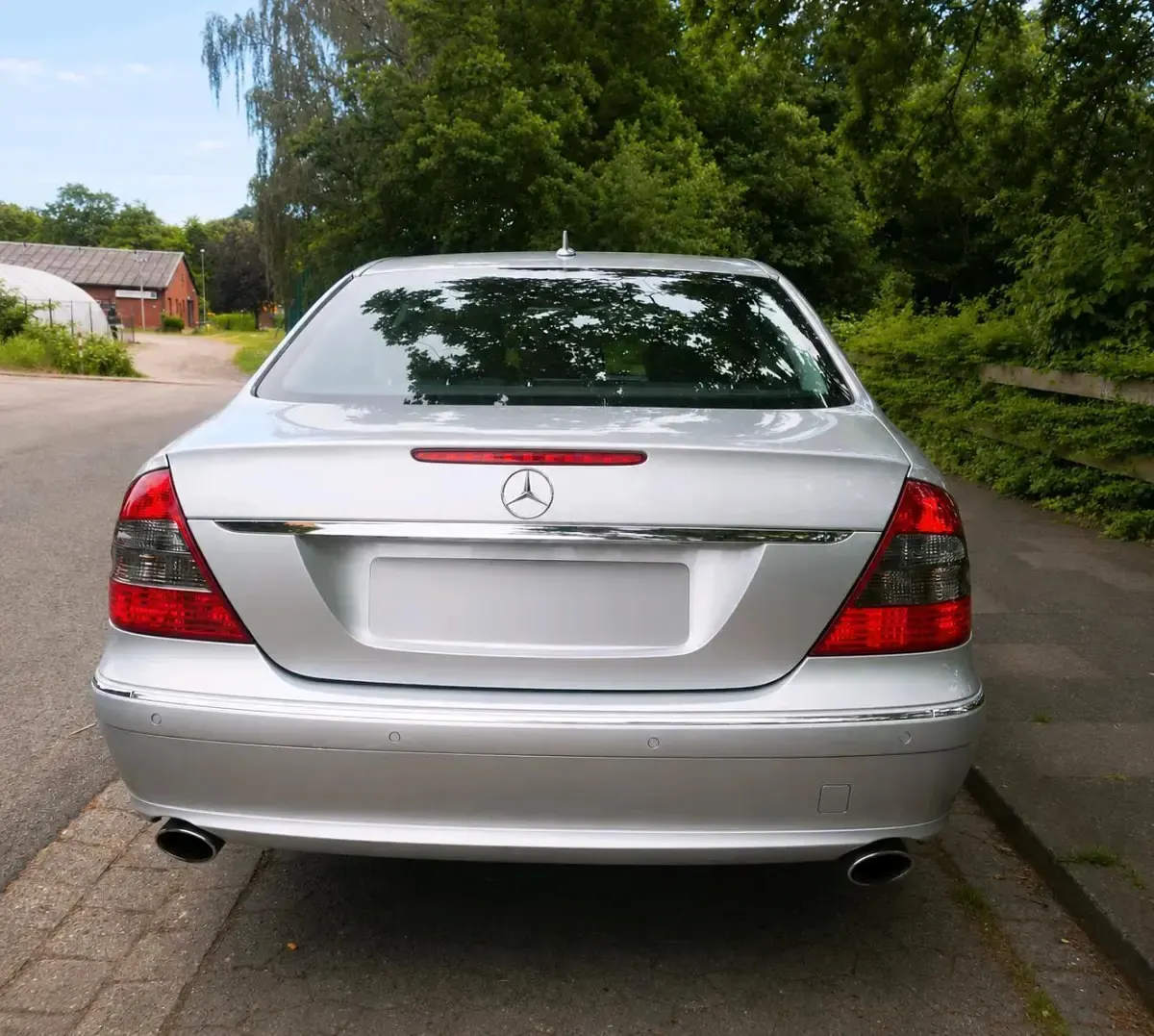 Gebraucht Mercedes E320 224 PS (164 kW) 2008 Silber Limousine