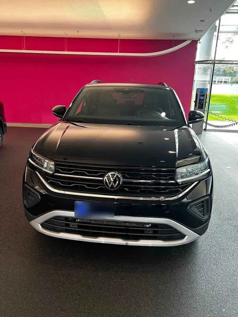 Gebraucht VW T-Cross Goal 116 PS (85 kW) 2025 Schwarz SUV