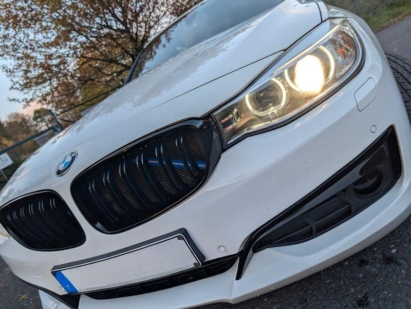 Gebraucht BMW 320 Gran Turismo Sport Line 184 PS (135 kW) 2015 Weiß Limousine