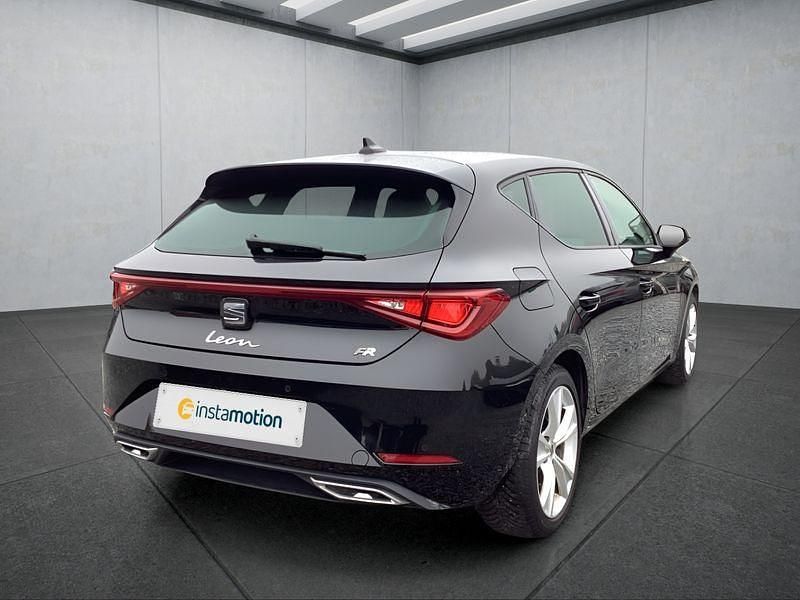 Schwarz Gebraucht 2024 Seat Leon FR Kleinwagen | 28.649 € (Etwas zu teuer) - Bild 1/4