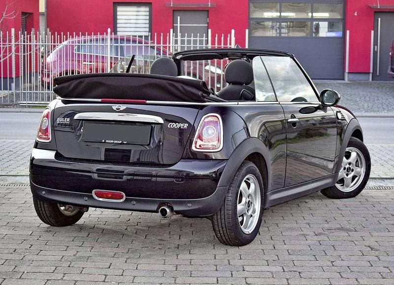 Gebraucht Mini Cooper Cabriolet 122 PS (89 kW) 2010 Schwarz Cabrio