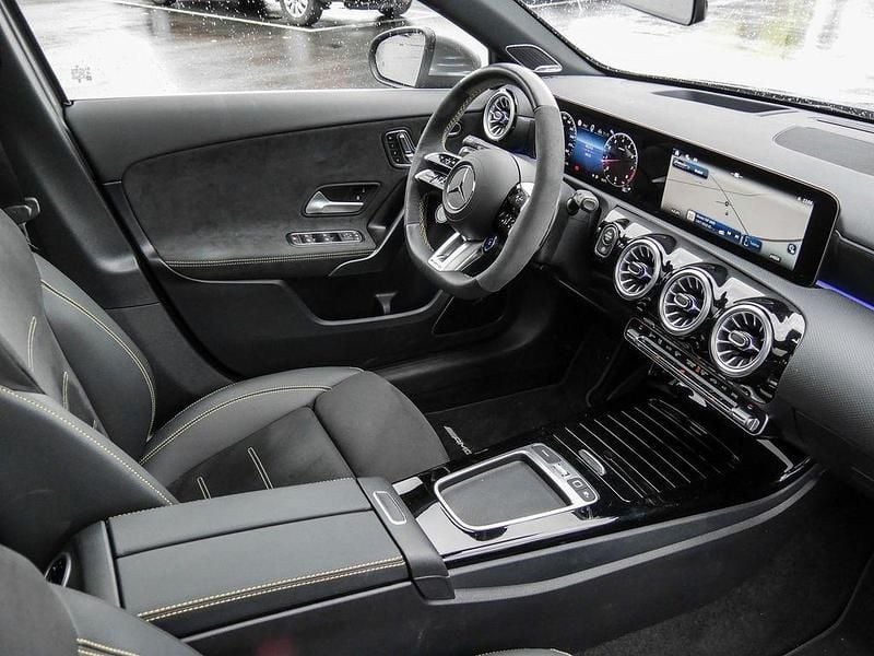 Gebraucht Mercedes A45 AMG AMG 421 PS (309 kW) 2024 Szary Limousine