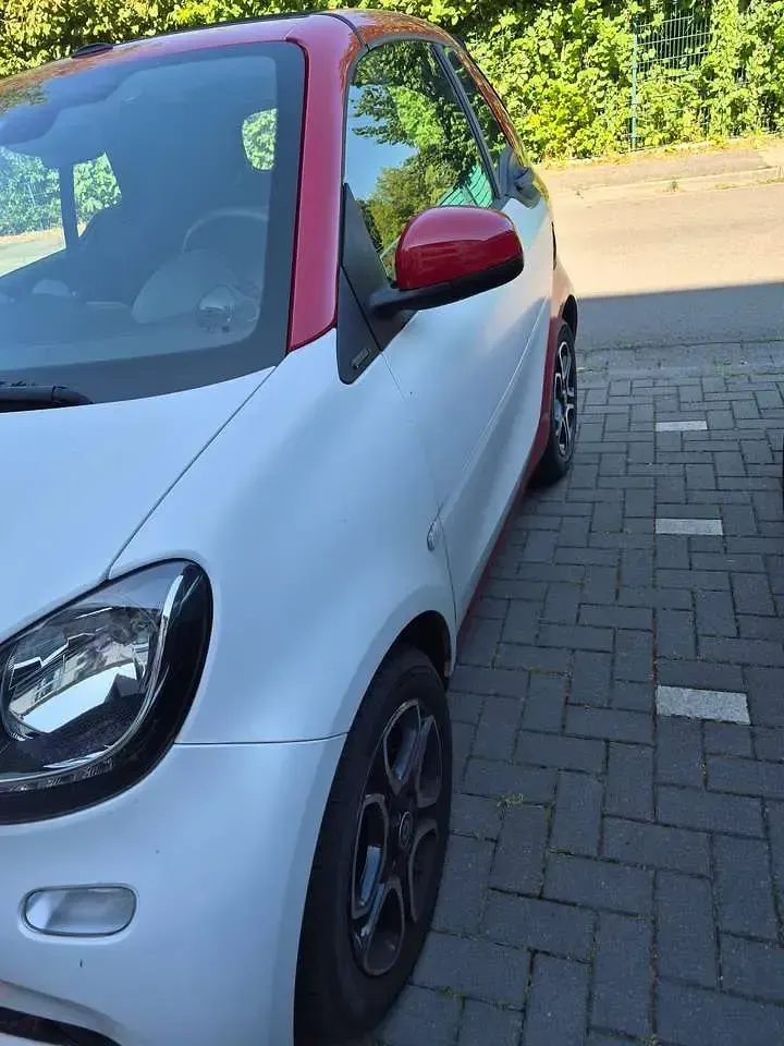 Gebraucht Smart ForTwo Cabrio 71 PS (52 kW) 2016 Weiß Cabrio