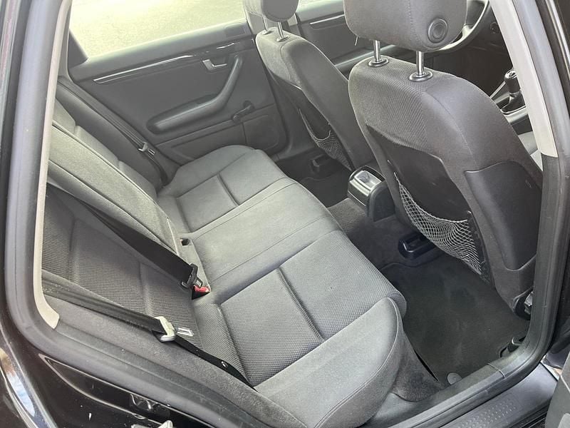 Gebraucht Audi A4 177 PS (130 kW) 2002 Schwarz Kombi