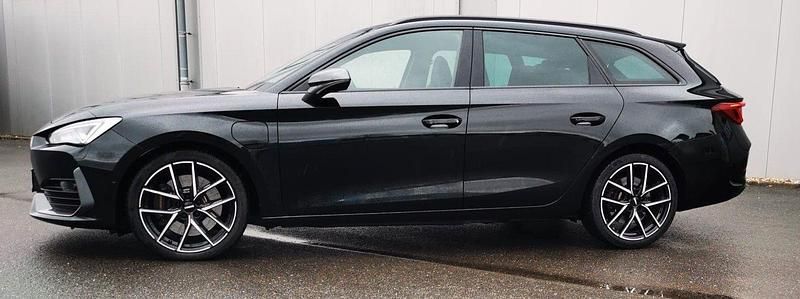 Gebraucht Cupra Leon VZ 245 PS (180 kW) 2022 Schwarz Kombi