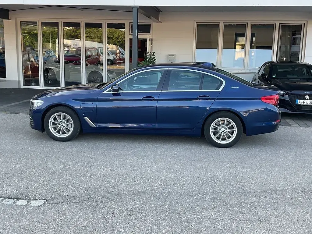 Usata BMW 530e 184 CV (135 kW) 2018 Blu Berlina