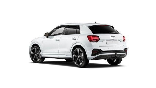 Neu Audi Q2 Competition 150 PS (110 kW) 2026 Gletscherweiß metallic SUV