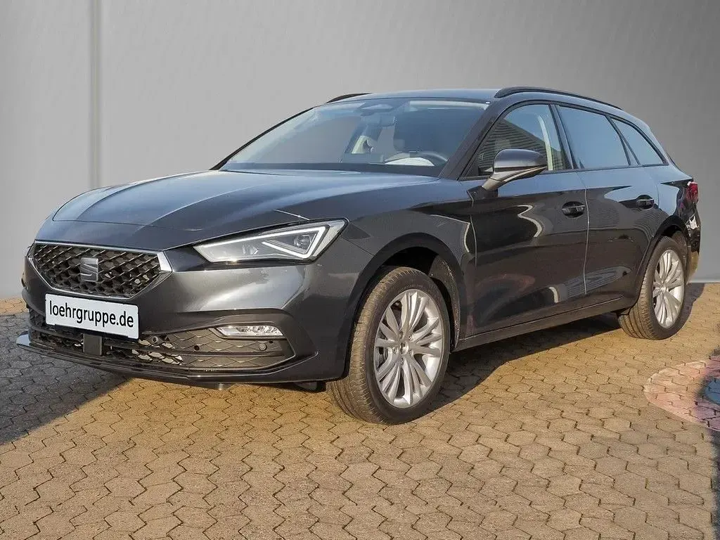 Neu Seat Leon 116 PS (85 kW) 2026 Grau Limousine