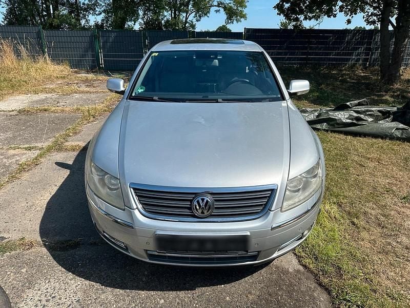 Silber Gebraucht 2008 VW Phaeton Limousine | 3.200 € (Superpreis) - Bild 1/4