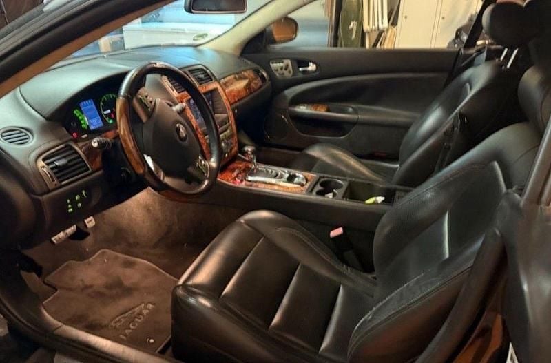 Gebraucht Jaguar XKR 416 PS (305 kW) 2007 Schwarz Cabrio