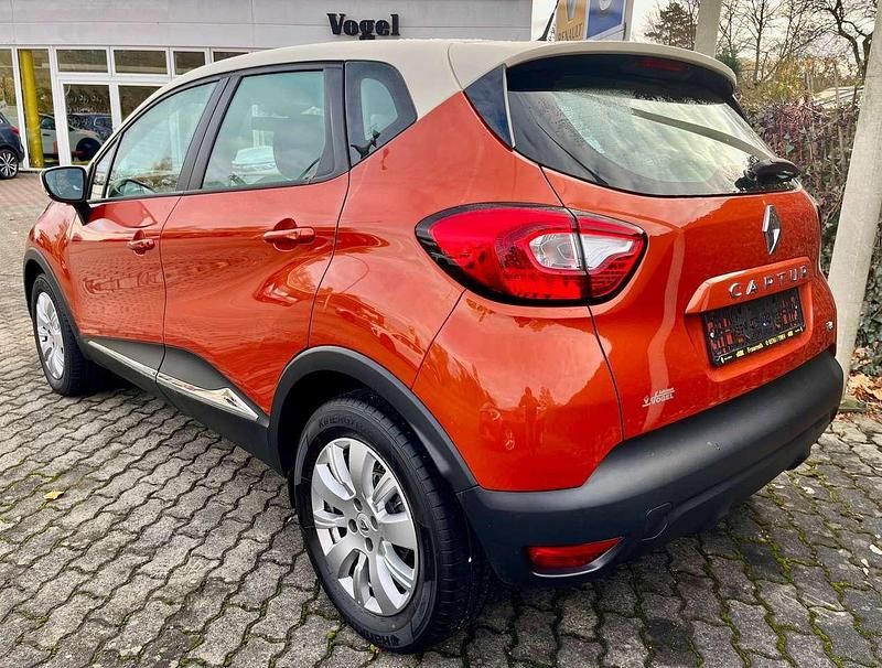 Orange Gebraucht 2013 Renault Captur Dynamique SUV | 6.990 € (Fairer Preis) - Bild 1/4