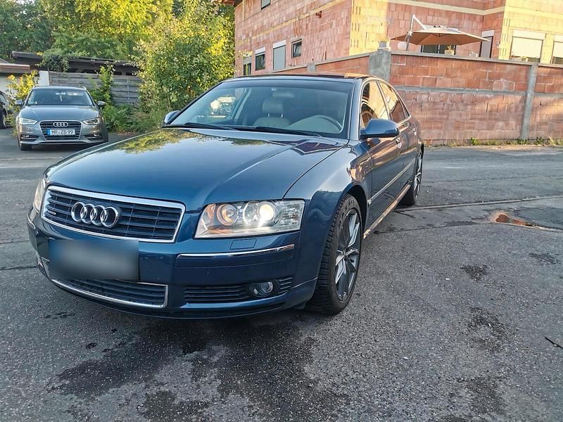 Second-hand Audi A8 333 CP (244 kW) 2003 Albastru Berlinǎ