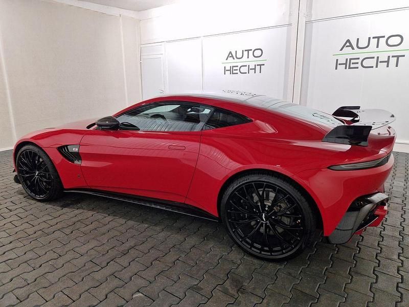 Gebraucht Aston Martin V8 Vantage 536 PS (394 kW) 2023 Rosso corsa o Coupé
