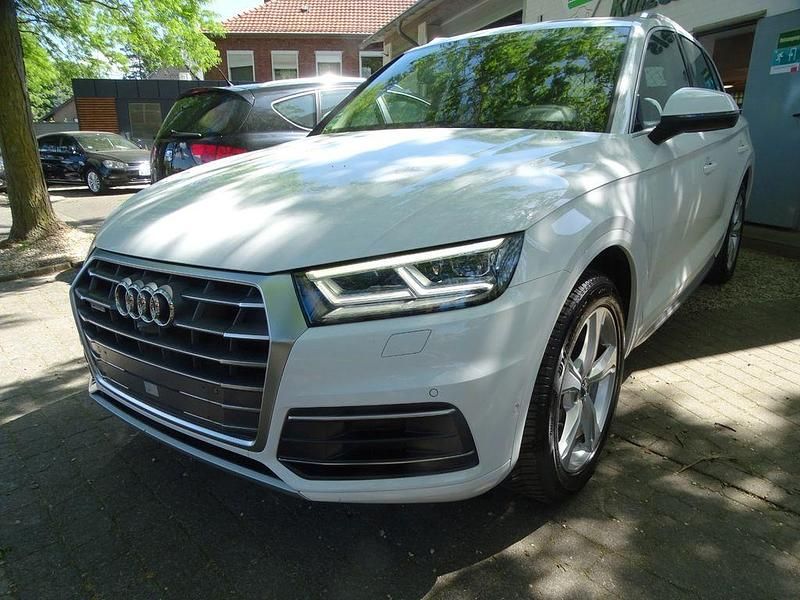 Weiß Gebraucht 2018 Audi Q5 Sport SUV | 23.400 € (Etwas zu teuer) - Bild 1/4