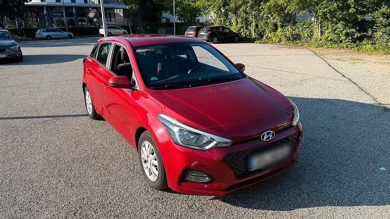 Rot Gebraucht 2019 Hyundai i20 Active Kleinwagen | 9.900 € (Guter Preis) - Bild 1/4