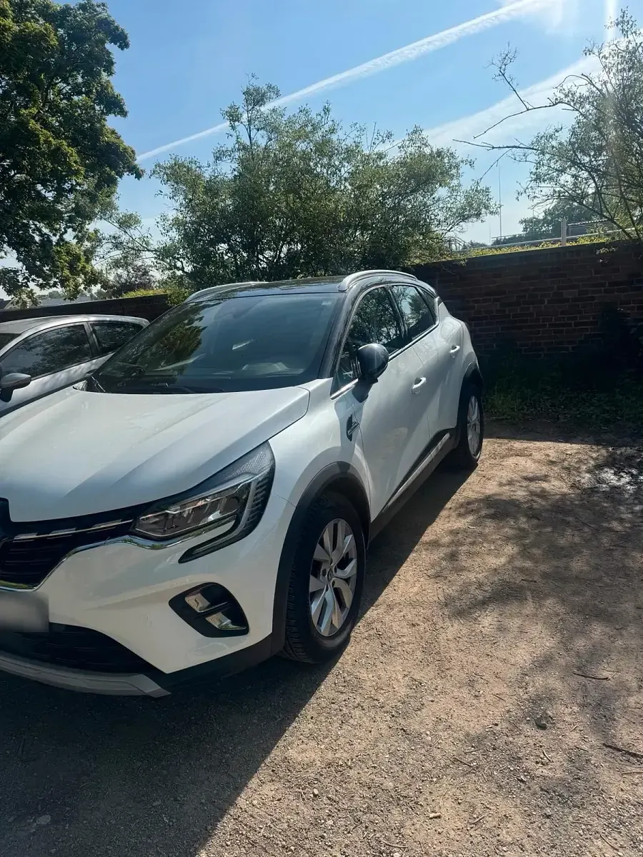 Gebraucht Renault Captur 90 PS (66 kW) 2021 Weiß SUV