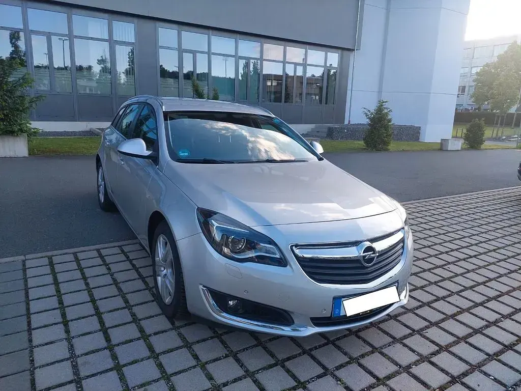 Gebraucht Opel Insignia 170 PS (125 kW) 2017 Silber Kombi
