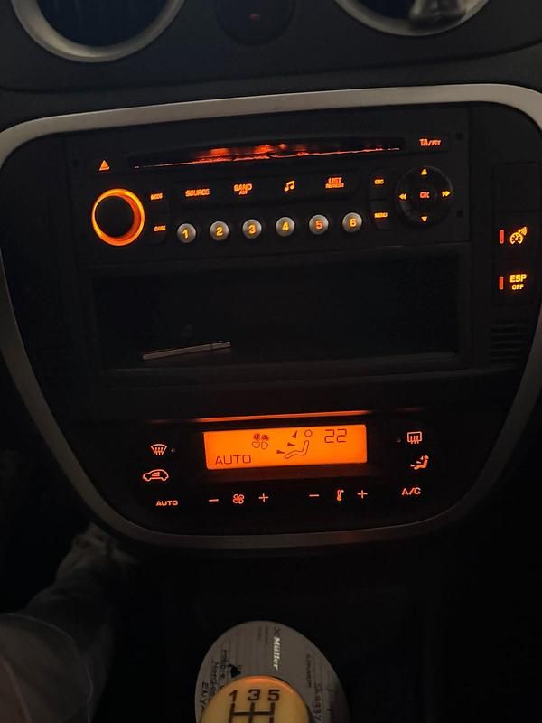 Gebraucht Citroën C2 71 PS (52 kW) 2006 Rot Kleinwagen