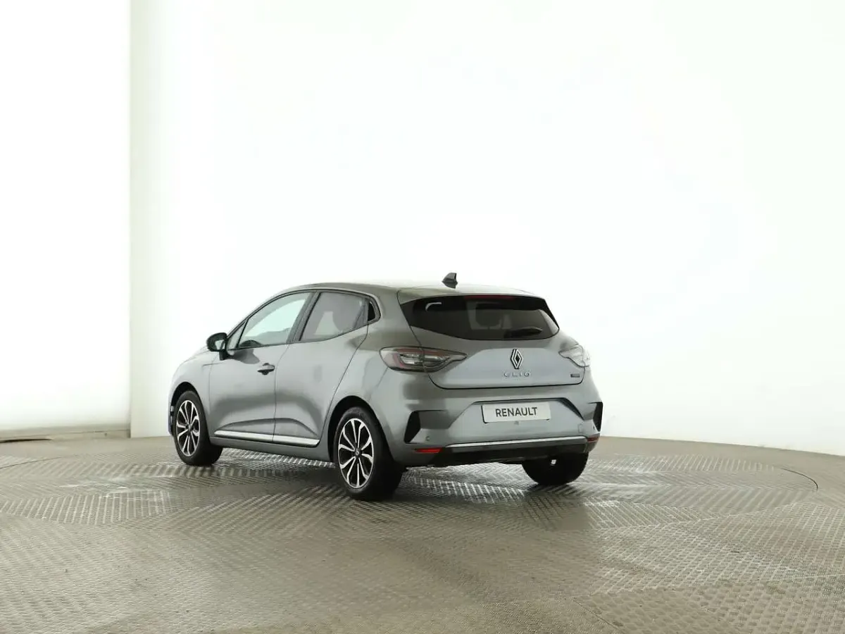 Gebraucht Renault Clio V Techno 94 PS (69 kW) 2025 Grau Limousine