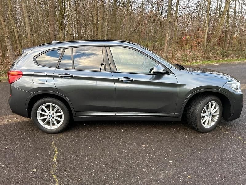 Gebraucht BMW X1 M Sport 192 PS (141 kW) 2018 Grau SUV