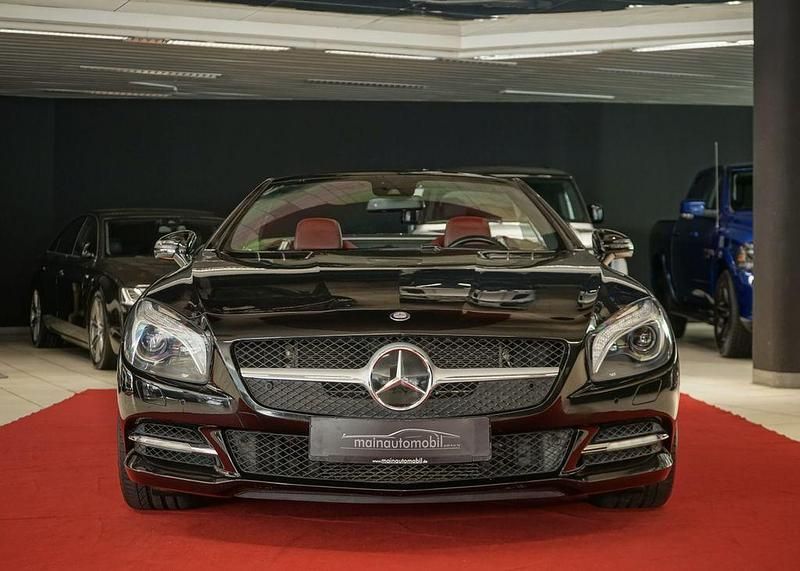 Obsidianschwarz metallic Gebraucht 2012 Mercedes SL500 Cabrio | 39.999 € (Fairer Preis) - Bild 1/4