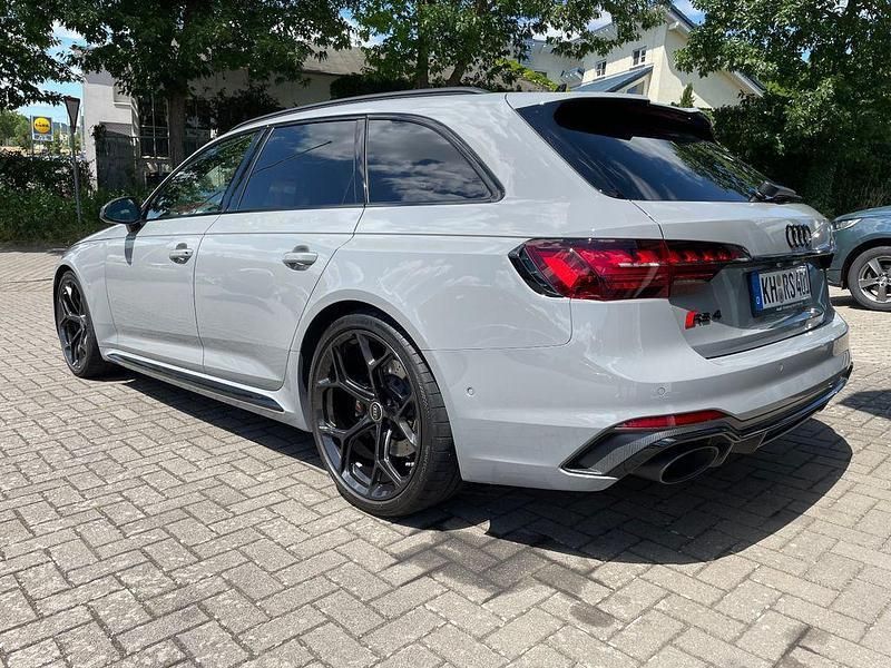 Gebraucht Audi RS4 Competition 450 PS (330 kW) 2024 Grau Kombi